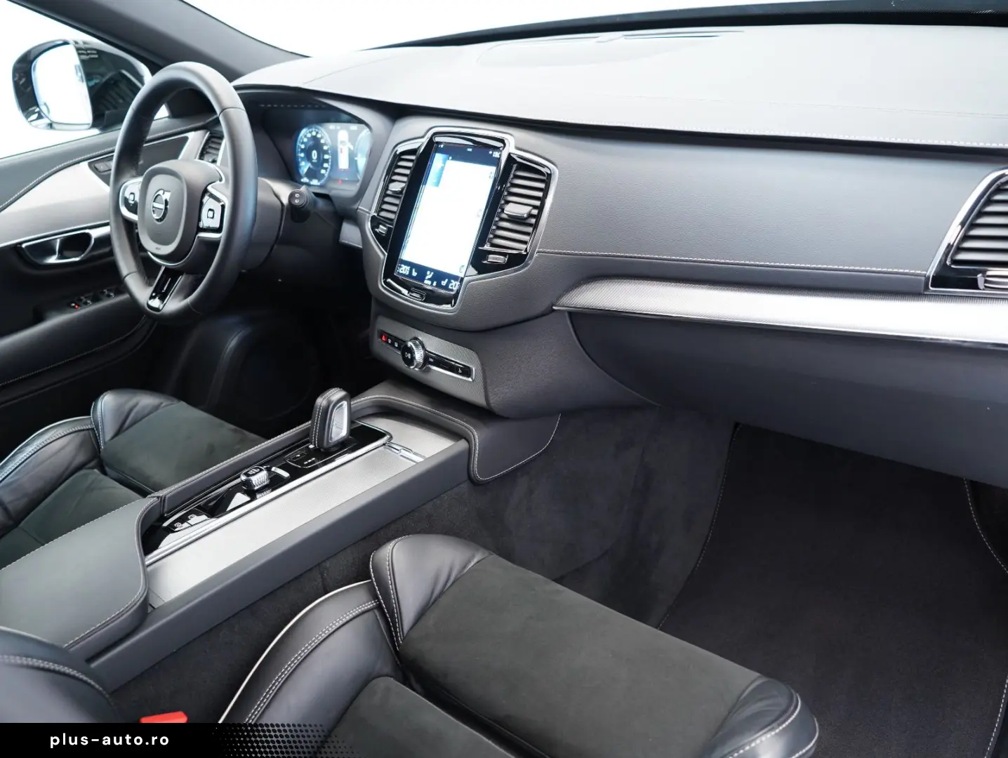 VOLVO XC90 T8 AWD TwinEngine Recharge R Design 7-Sitze