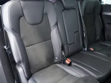 VOLVO XC90 T8 AWD TwinEngine Recharge R Design 7-Sitze