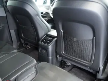 VOLVO XC90 T8 AWD TwinEngine Recharge R Design 7-Sitze