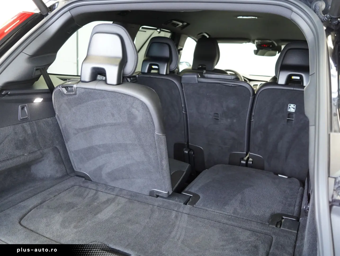 VOLVO XC90 T8 AWD TwinEngine Recharge R Design 7-Sitze