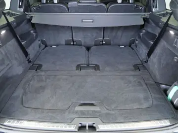 VOLVO XC90 T8 AWD TwinEngine Recharge R Design 7-Sitze