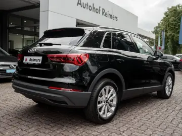 AUDI Q3 45 1.4 TFSI e basis Q3 45 TFSI e basis Pano