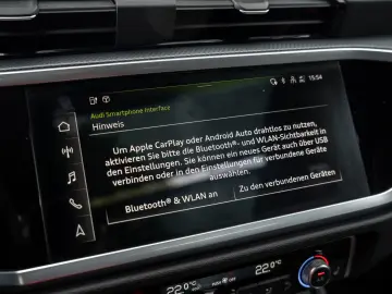 AUDI Q3 45 1.4 TFSI e basis Q3 45 TFSI e basis Pano