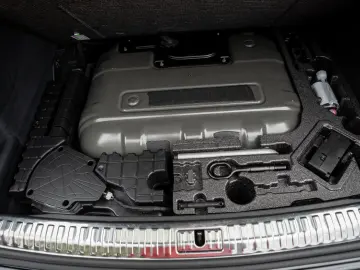 AUDI Q3 45 1.4 TFSI e basis Q3 45 TFSI e basis Pano