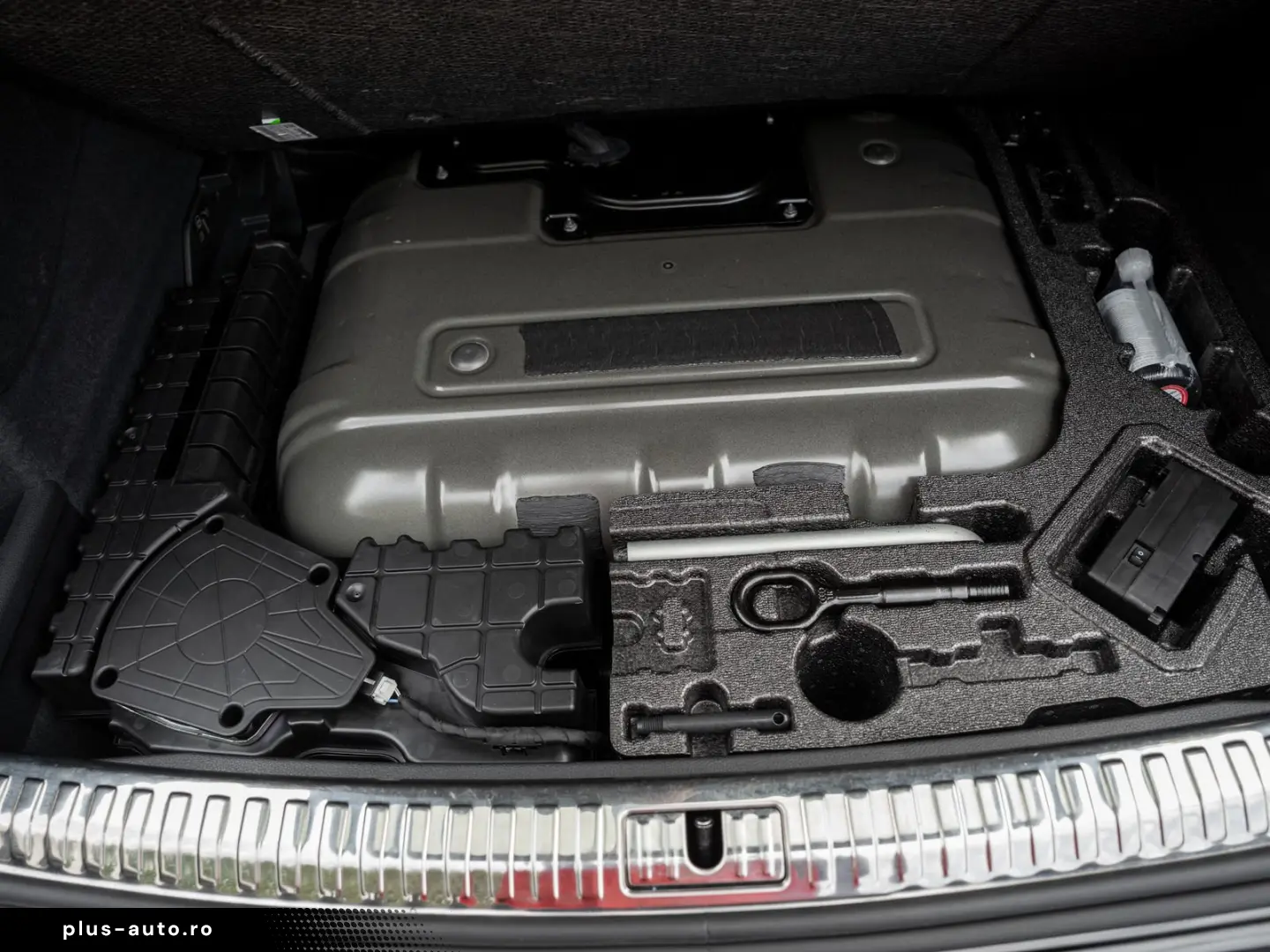 AUDI Q3 45 1.4 TFSI e basis Q3 45 TFSI e basis Pano