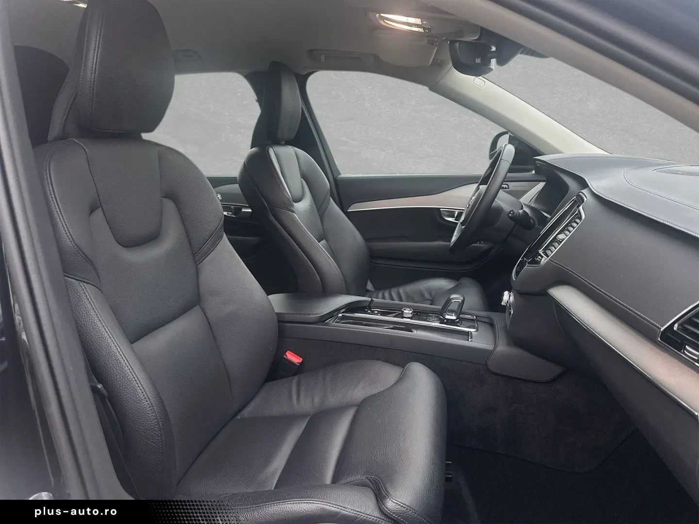 VOLVO XC90 B5 AWD Mild-Hybrid Plus Bright 7-Sitzer ACC