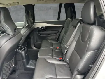 VOLVO XC90 T8 AWD Core Plug-In (EURO 6d) Klima Leder