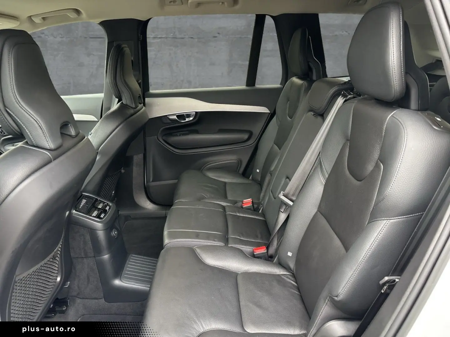 VOLVO XC90 T8 AWD Core Plug-In (EURO 6d) Klima Leder