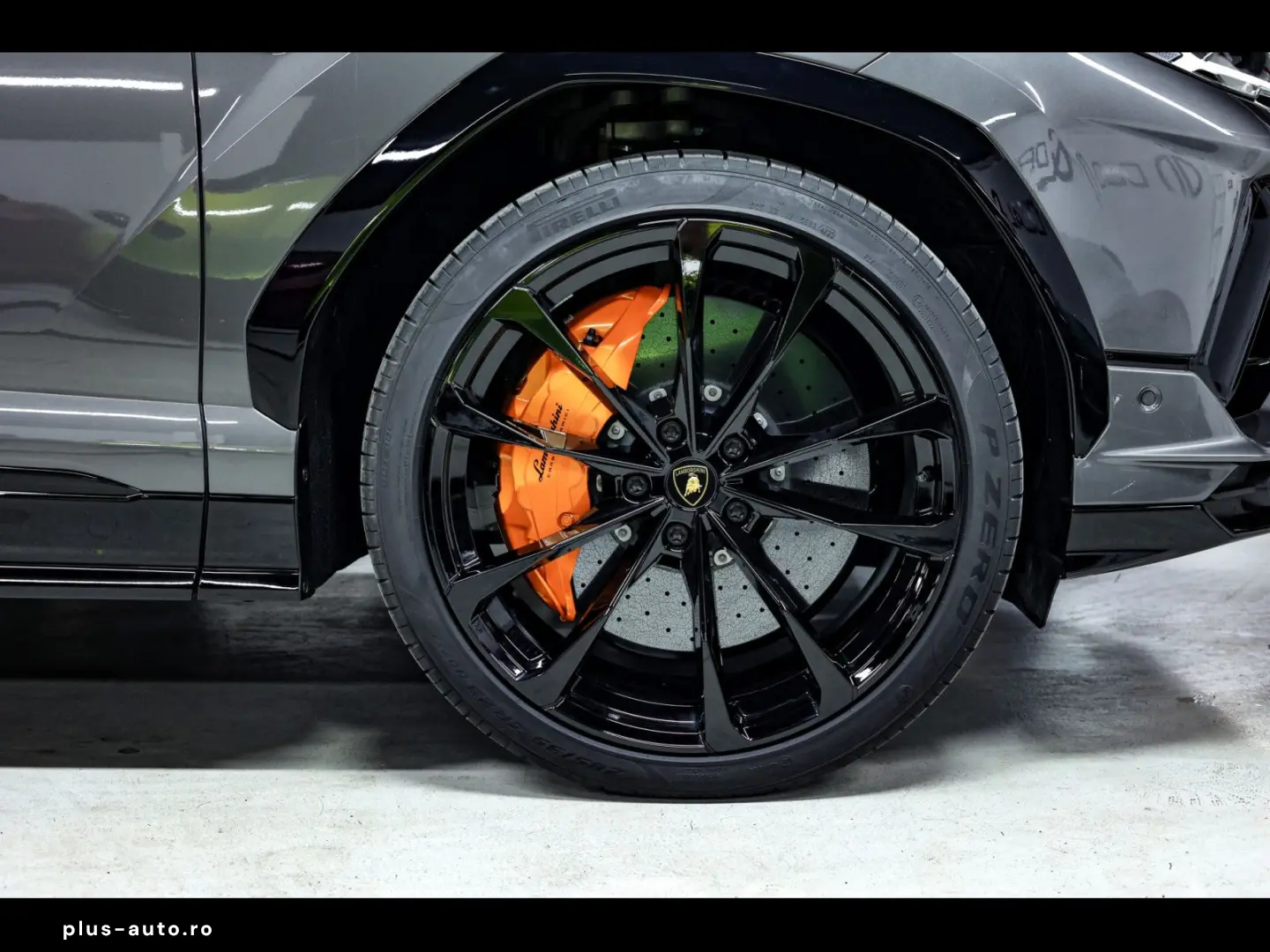 LAMBORGHINI Urus S 666 CH AKRAPOVIC CARBON AHK B&O 3&hellip;