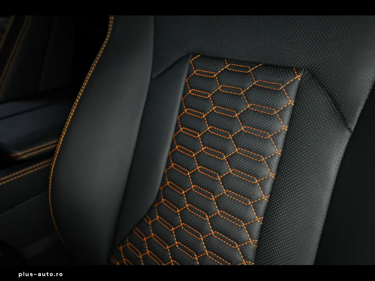 LAMBORGHINI Urus S 666 CH AKRAPOVIC CARBON AHK B&O 3&hellip;