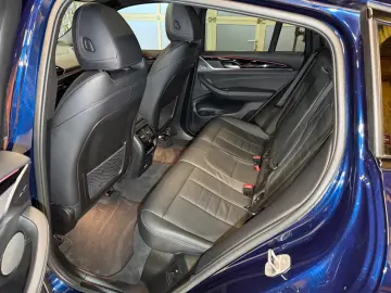 BMW X4 xDrive 30i M Sport LASER~PANO~KAMERA~ACC~H&K