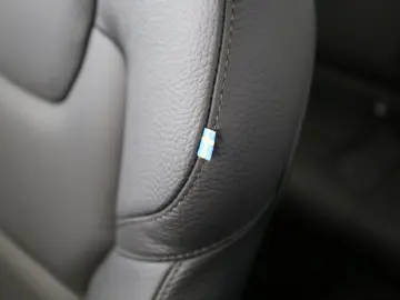 VOLVO V90 T6 Plus Dark Recharge Plug-In Hybrid AWD