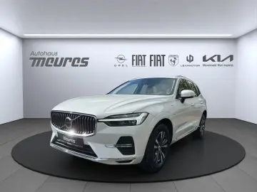 VOLVO XC60 Recharge T6 Twin Engine Core Plug-In Hybrid