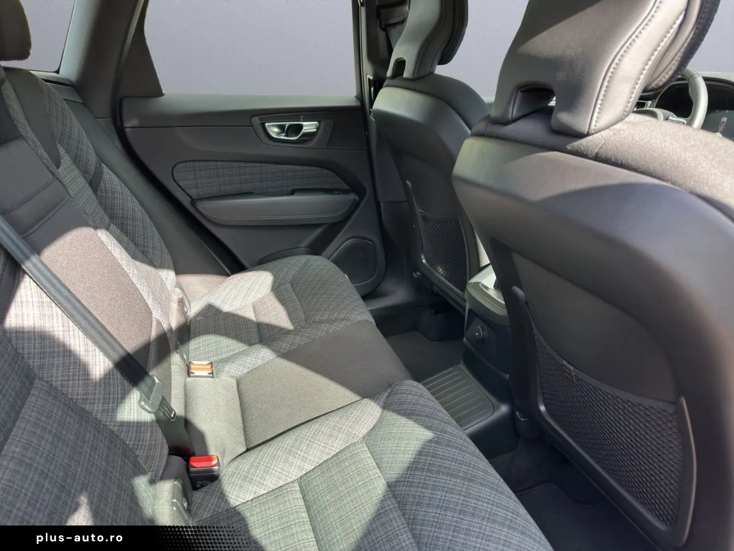 VOLVO XC60 Recharge T6 Twin Engine Core Plug-In Hybrid