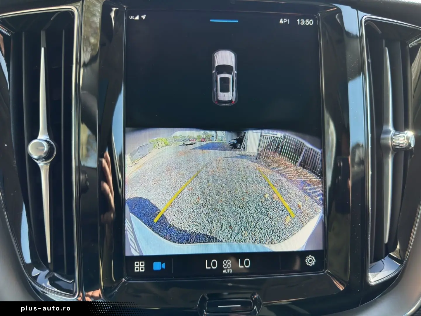 VOLVO XC60 Recharge T6 Twin Engine Core Plug-In Hybrid