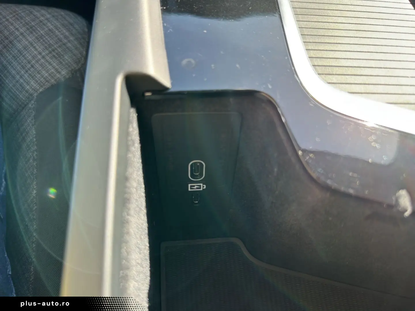 VOLVO XC60 Recharge T6 Twin Engine Core Plug-In Hybrid