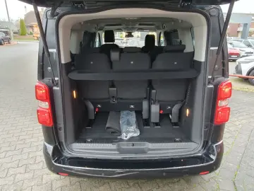 TOYOTA Proace Electric (75 kWh) L1 (8-Si.) Verso Team D