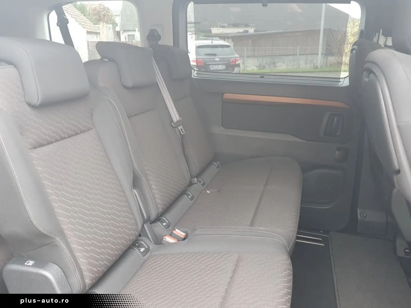 TOYOTA Proace Electric (75 kWh) L1 (8-Si.) Verso Team D