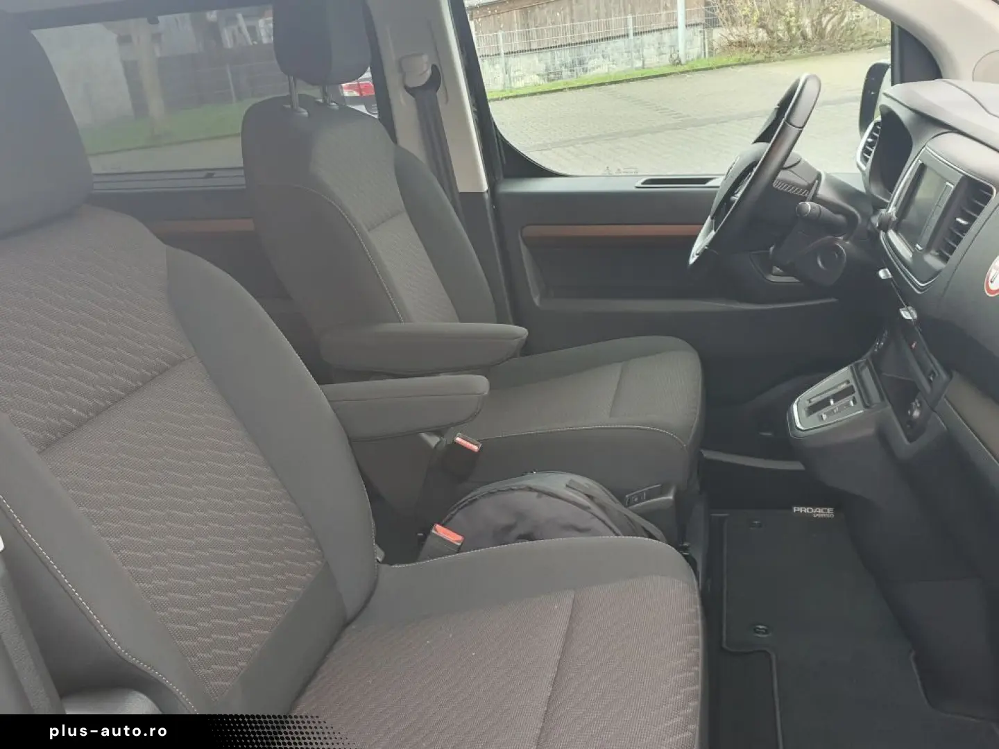 TOYOTA Proace Electric (75 kWh) L1 (8-Si.) Verso Team D