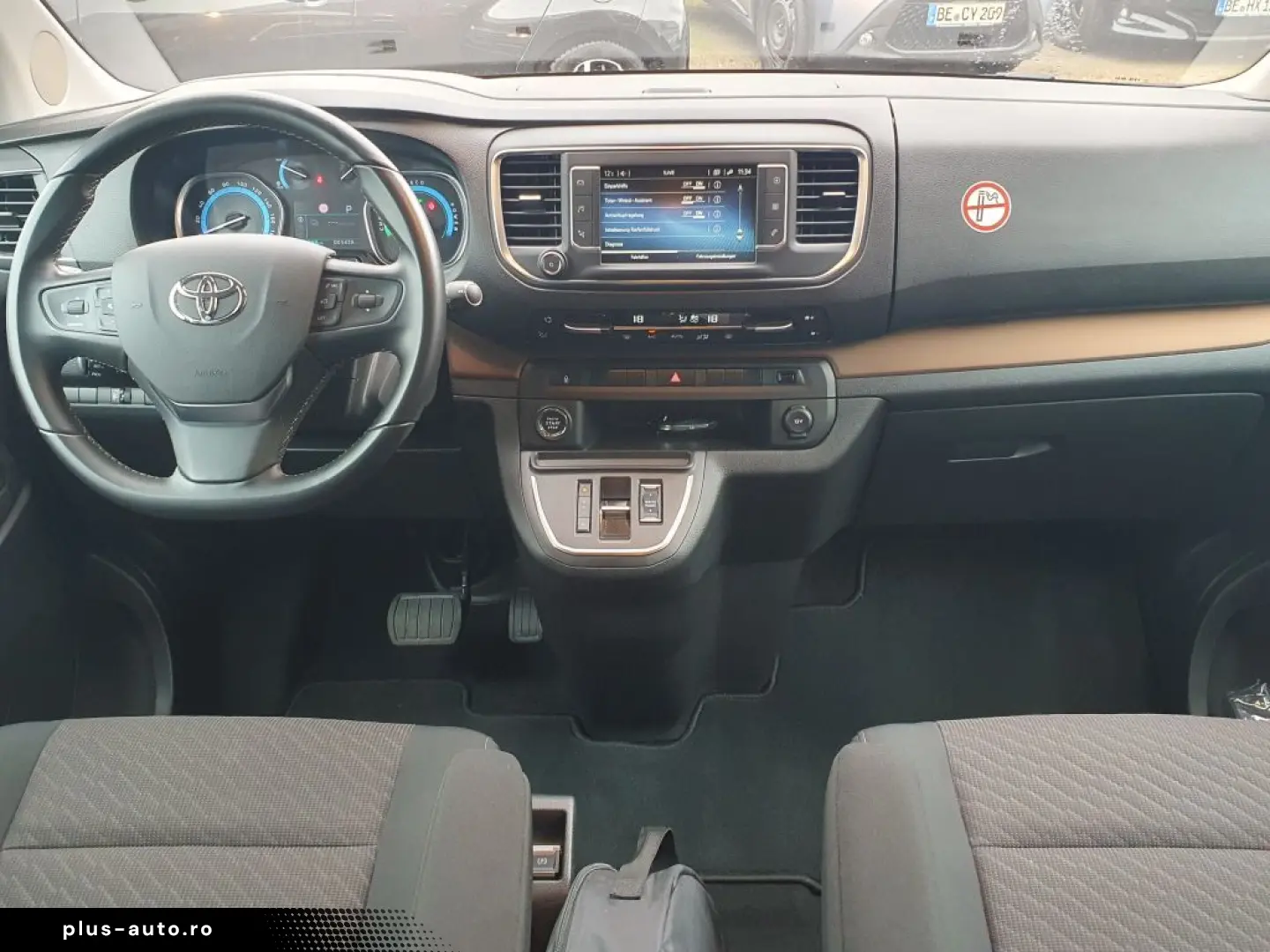 TOYOTA Proace Electric (75 kWh) L1 (8-Si.) Verso Team D