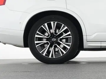 VOLVO XC90 T8 Recharge AWD Ultimate Dark 20  AHK 360