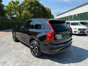 VOLVO XC90 T8 AWD PLUS DARK AHK CAM PANO BEL.SITZE HK