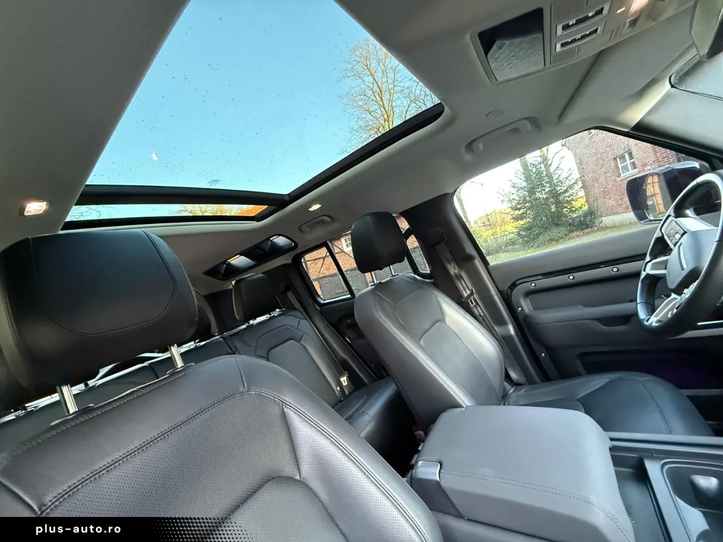 LAND ROVER Defender 110 XS Edition Pano LED AHK Garantie