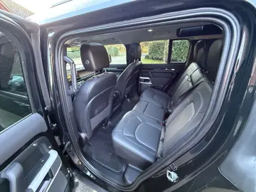 LAND ROVER Defender 110 XS Edition Pano LED AHK Garantie