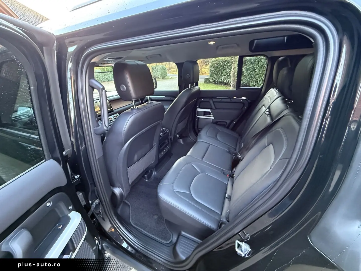 LAND ROVER Defender 110 XS Edition Pano LED AHK Garantie