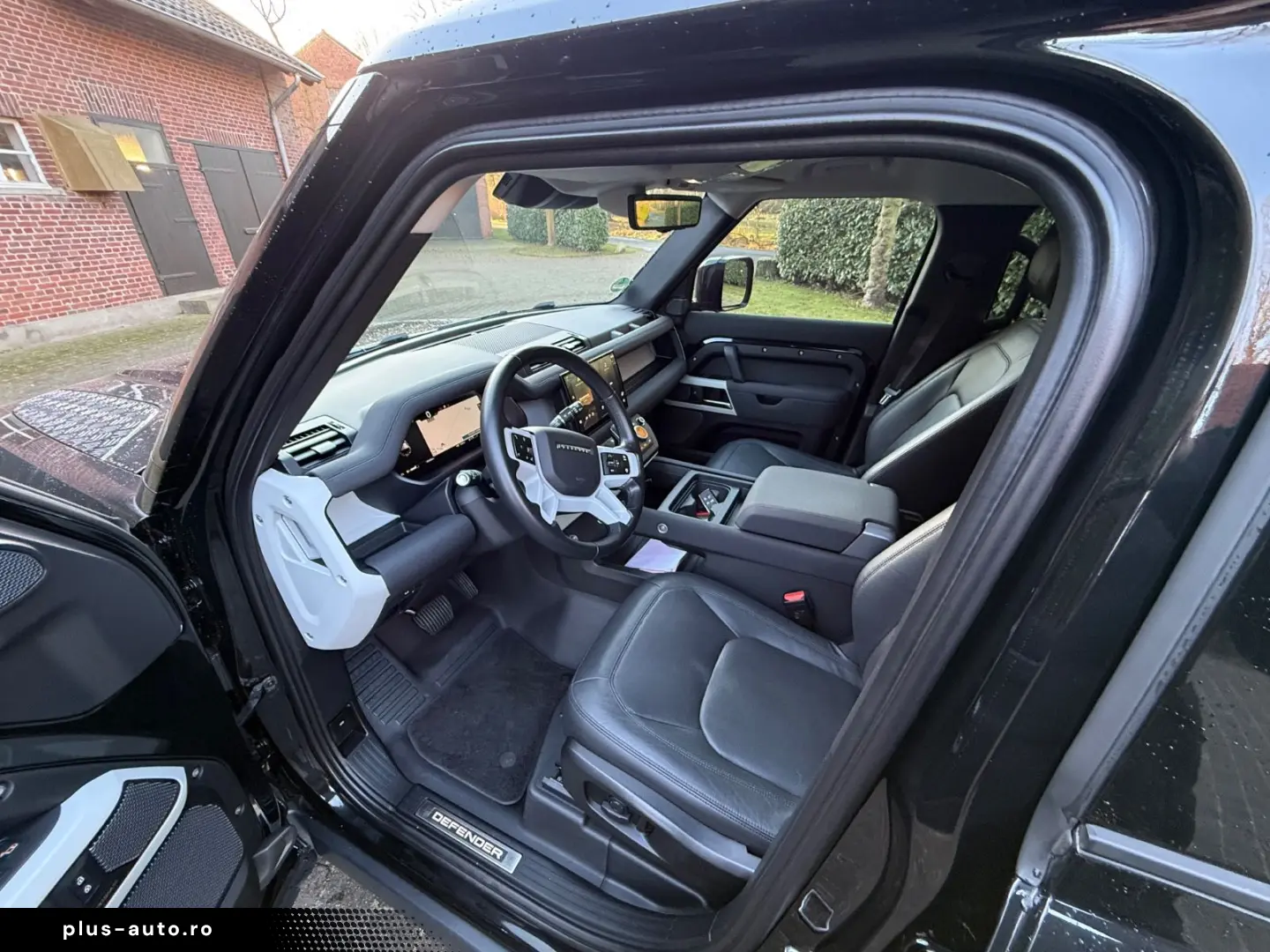 LAND ROVER Defender 110 XS Edition Pano LED AHK Garantie