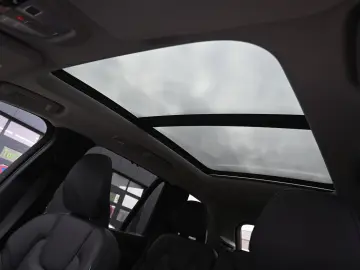 VOLVO XC90 B5 D AWD Bright STDHZG 360  ACC AHK