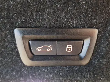 BMW M3 CS Limousine Harman K LiveCockpitProf Kamera