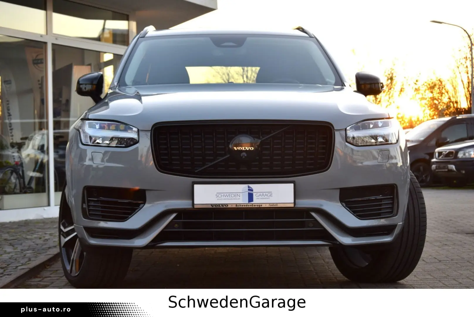 VOLVO XC90 T8 Plus Dark Recharge AWD Bowers&Wilkins
