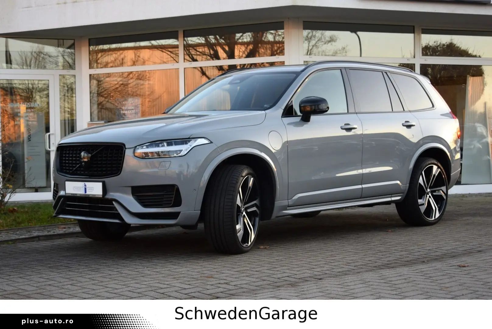 VOLVO XC90 T8 Plus Dark Recharge AWD Bowers&Wilkins