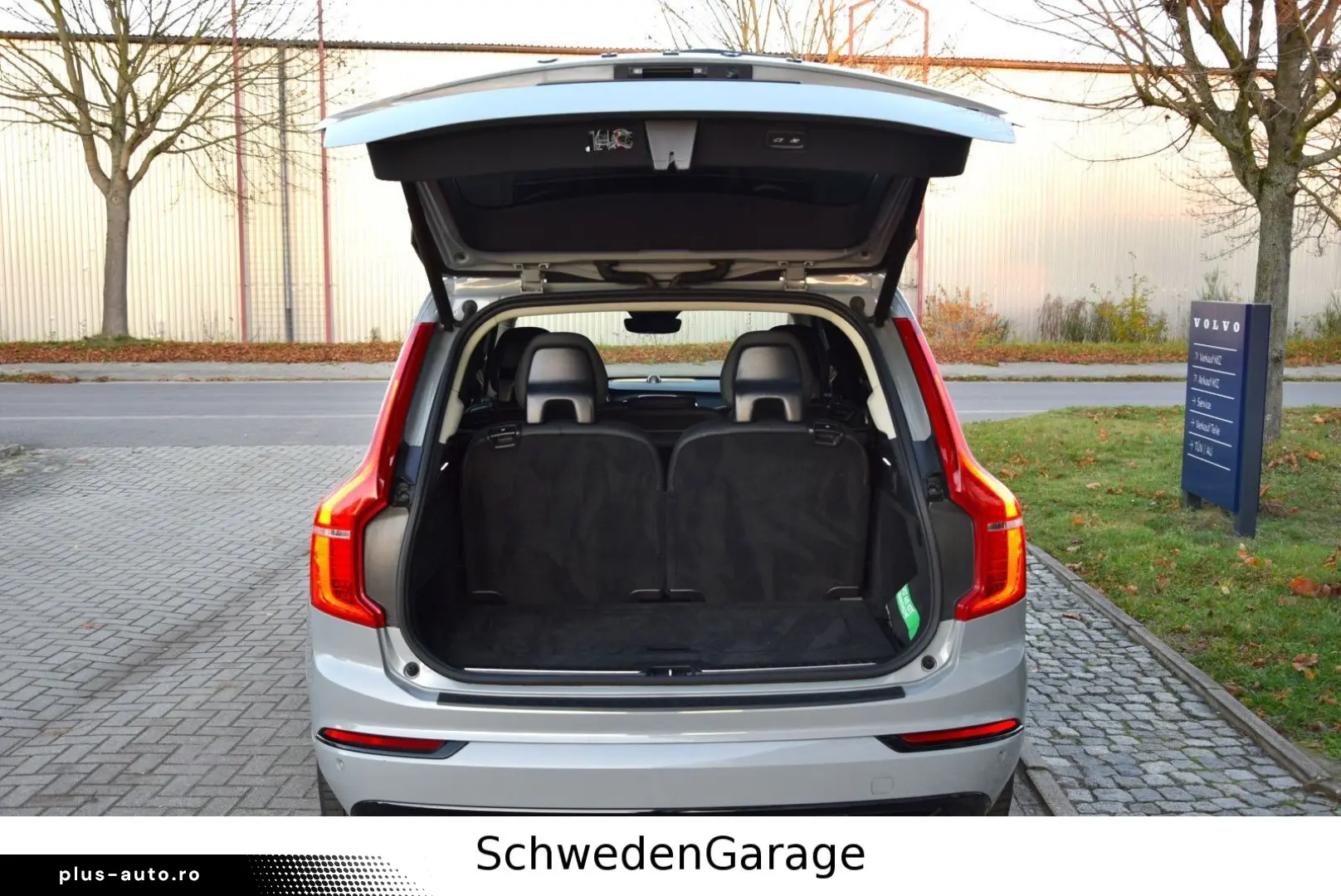 VOLVO XC90 T8 Plus Dark Recharge AWD Bowers&Wilkins