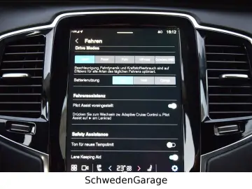 VOLVO XC90 T8 Plus Dark Recharge AWD Bowers&Wilkins