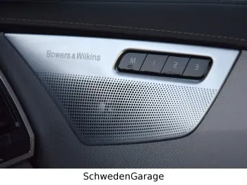 VOLVO XC90 T8 Plus Dark Recharge AWD Bowers&Wilkins
