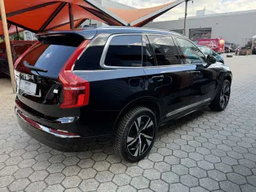 VOLVO XC 90 T8 Core Recharge Plug-In Hybrid AWD