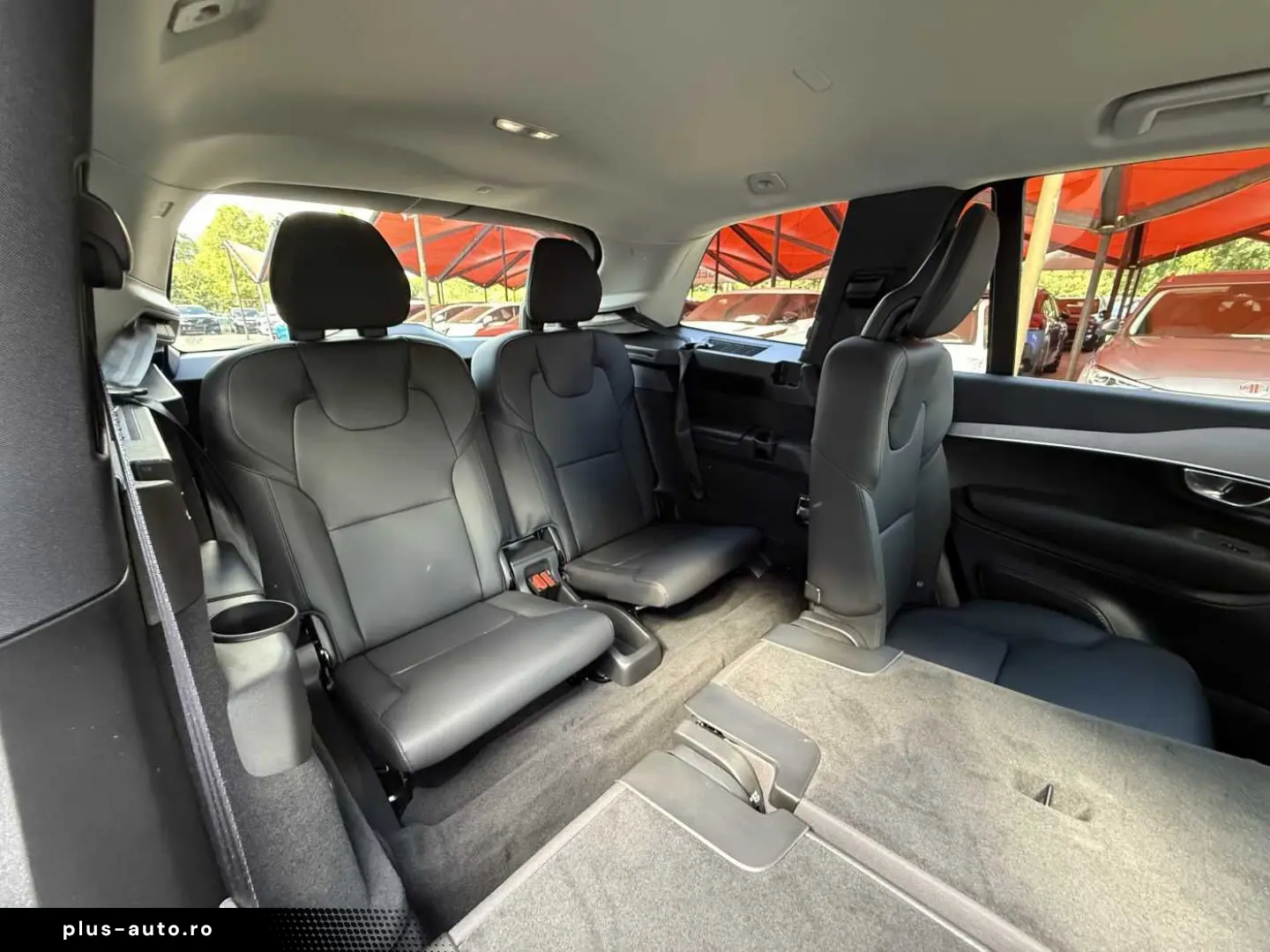 VOLVO XC 90 T8 Core Recharge Plug-In Hybrid AWD