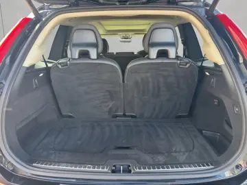 VOLVO XC90 B5 AWD Plus-Bright 7S Glasd Standh 360 Lede