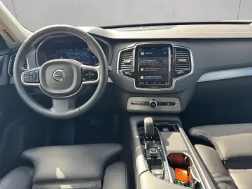 VOLVO XC90 B5 AWD Plus-Bright 7S Glasd Standh 360 Lede