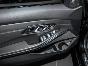 BMW M3 Competition M Sport HUD ACC RFK NAVI LED DAB