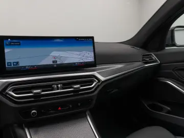 BMW 320d xD M Sport Kamera DAB HiFi Stop&Go Komfort