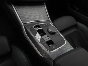 BMW 320d xD M Sport Kamera DAB HiFi Stop&Go Komfort