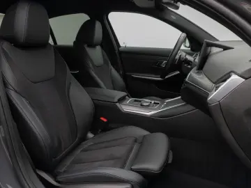 BMW 320d xD M Sport Kamera DAB HiFi Stop&Go Komfort