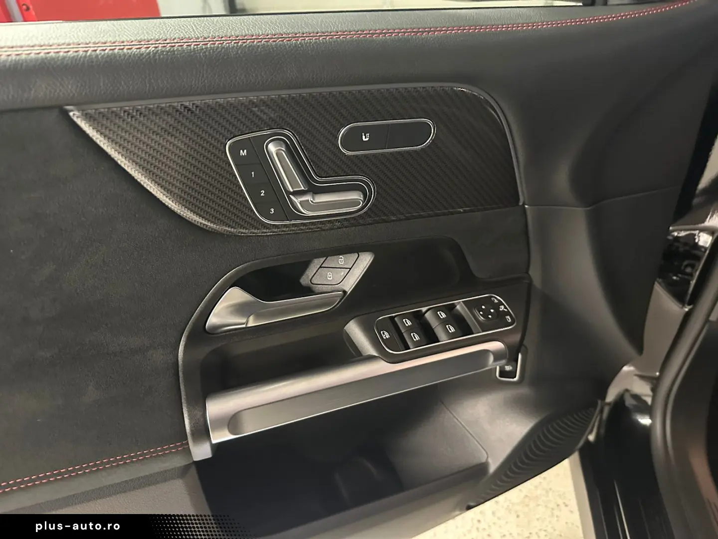 MERCEDES-BENZ GLB 35 AMG 4M NIGHT I II PANO LED PARK&hellip;