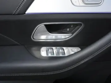 MERCEDES-BENZ GLE 350de 4M AMG Night SoftCl Ventil Burmest
