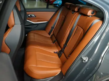 BMW M3 Comp. RWD CERAMIC MERINO LASER 76.240€ NETTO