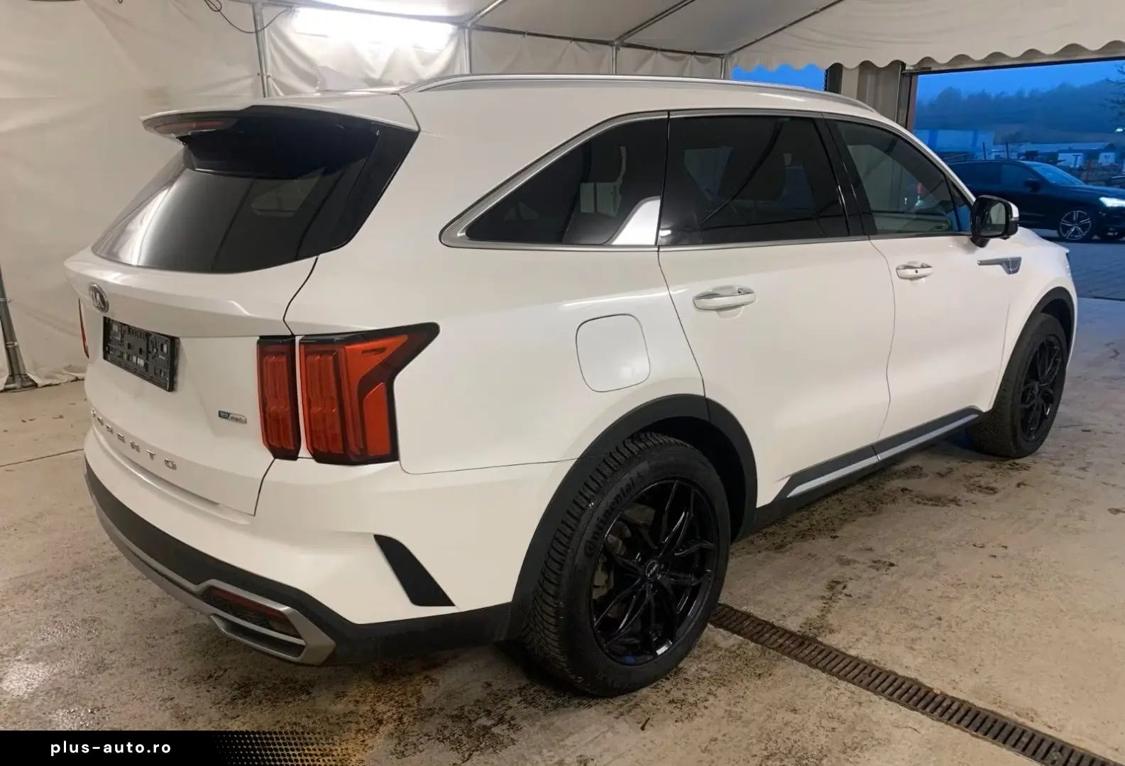 KIA Sorento Platinum 4WD Hybrid LED