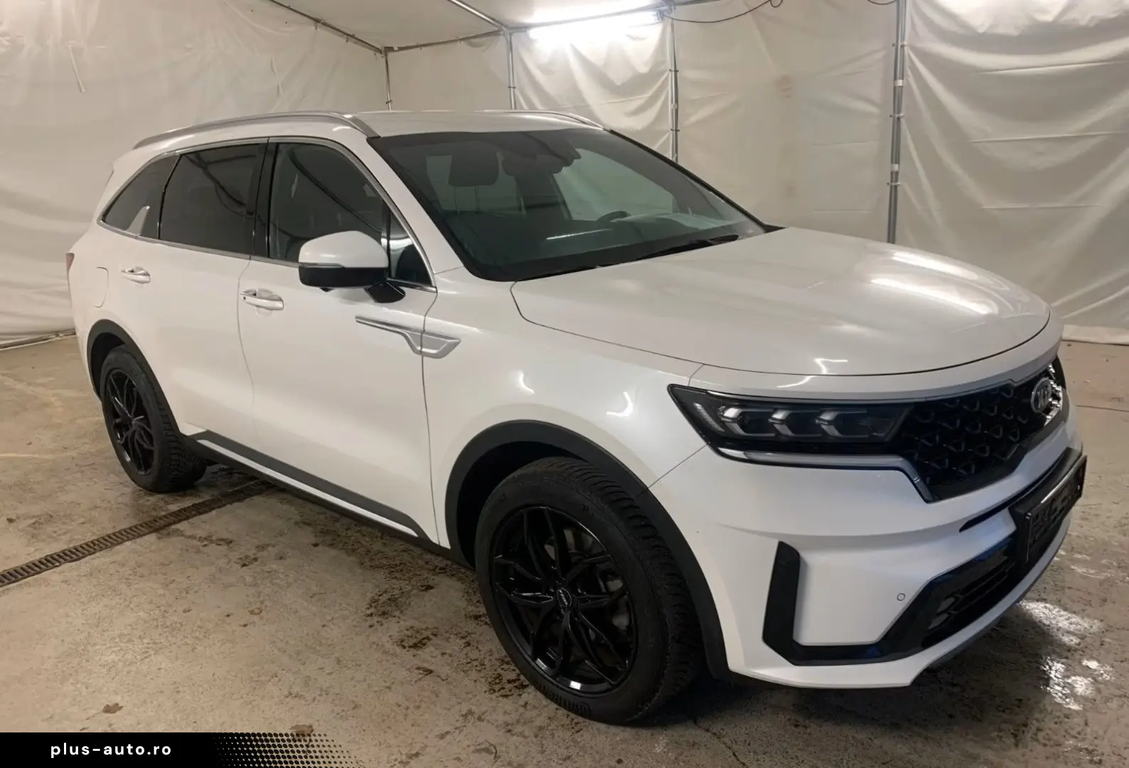 KIA Sorento Platinum 4WD Hybrid LED